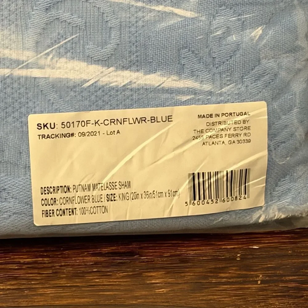 The Company Store Putnam Cotton Matelassé Shams (2), King. Corn Flower Blue. NWT